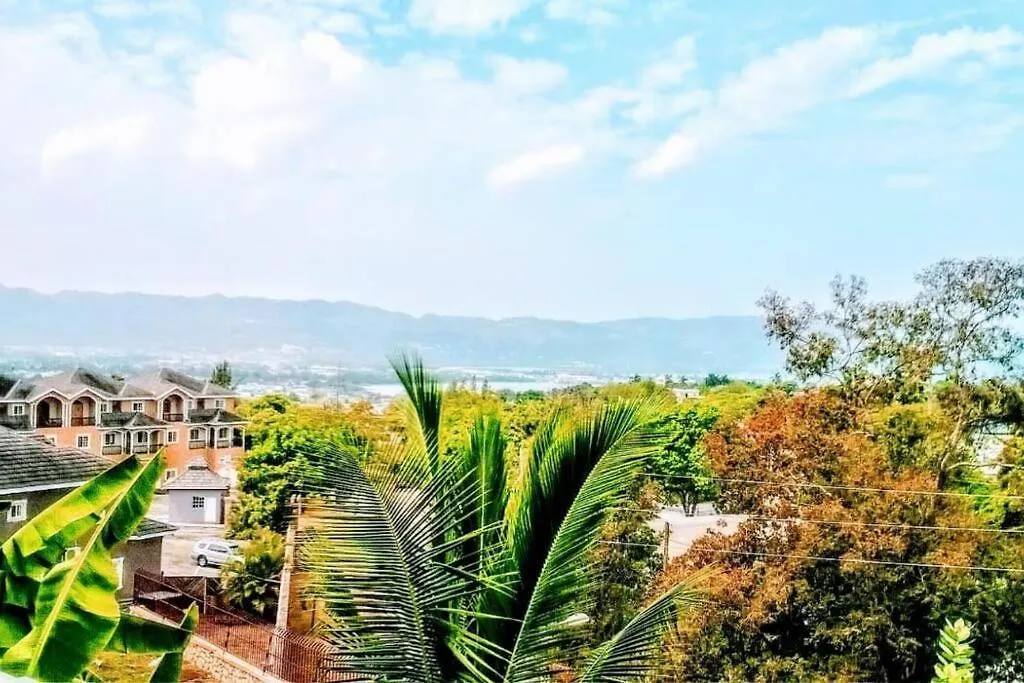 Apartment Free Airport Pickup 5 Minutes From Airport And Beach Montego Bay Jamaica